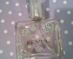 avon femme parfem