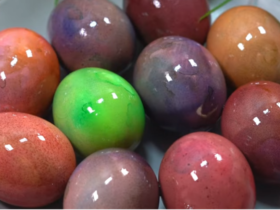 farbanje uskrsnjih jaja folijom